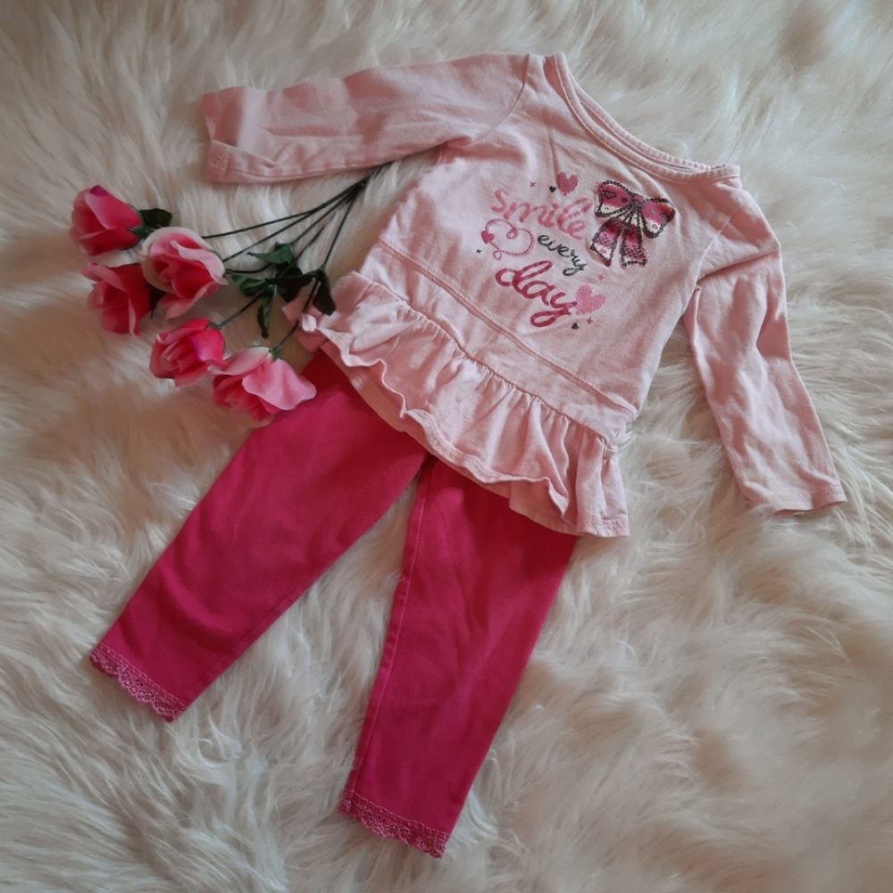 Shimmery Runched Logo Long Sleeve Shirt with Leggings